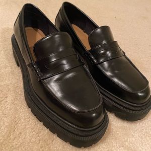 H&M Chunky Loafers Sz 8